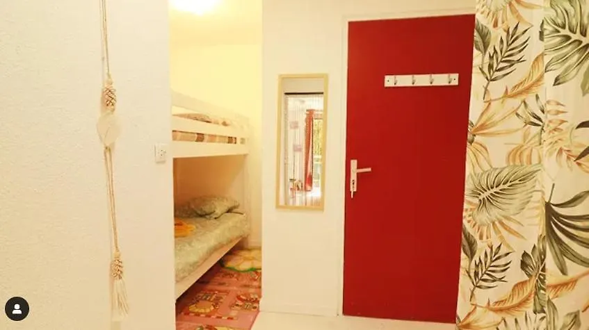 Studio Cabine Neuf 4 Personnes - Bormes Les Mimosas - 300M De La Plage De La Faviere 0*, Bormes-les-Mimosas