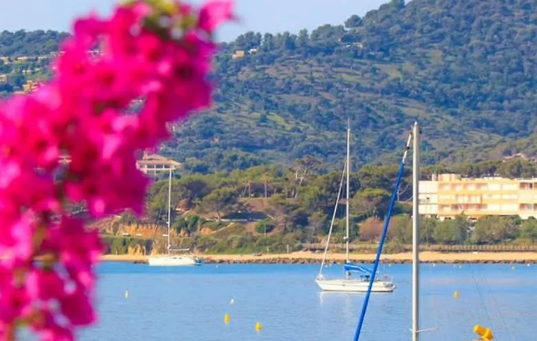 Studio Cabine Neuf 4 Personnes - Bormes Les Mimosas - 300M De La Plage De La Faviere