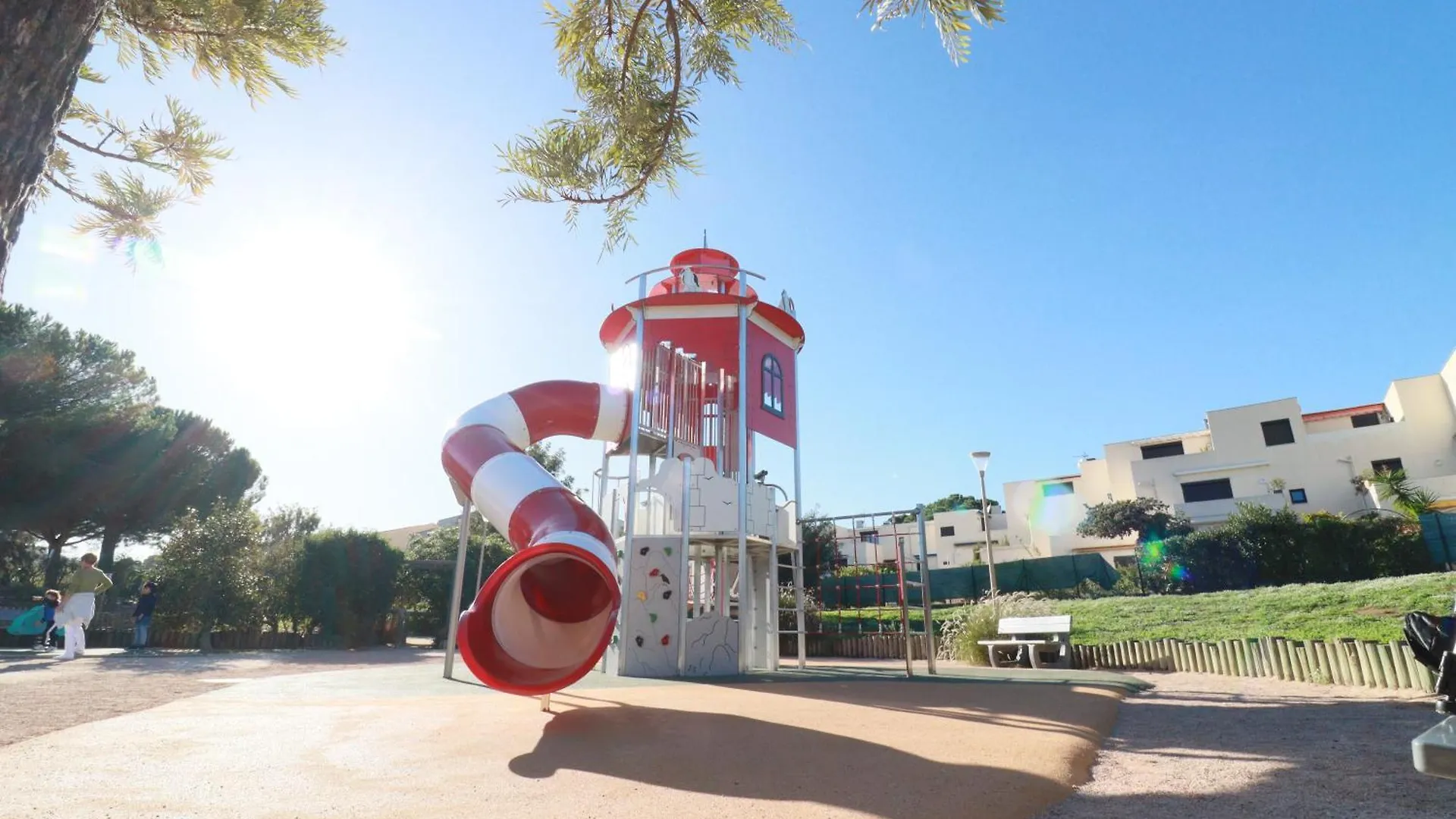 Apartment Studio Cabine Neuf 4 Personnes - Bormes Les Mimosas - 300M De La Plage De La Faviere